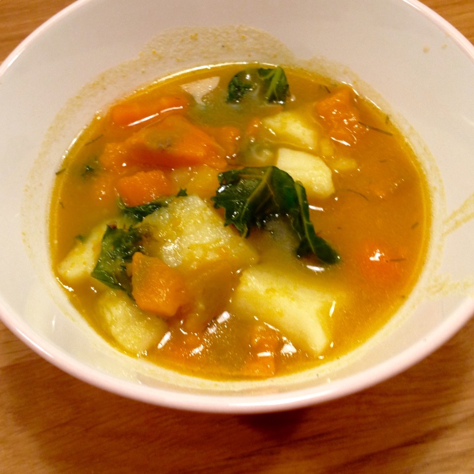 Zupa dyniowo-jarmużowa